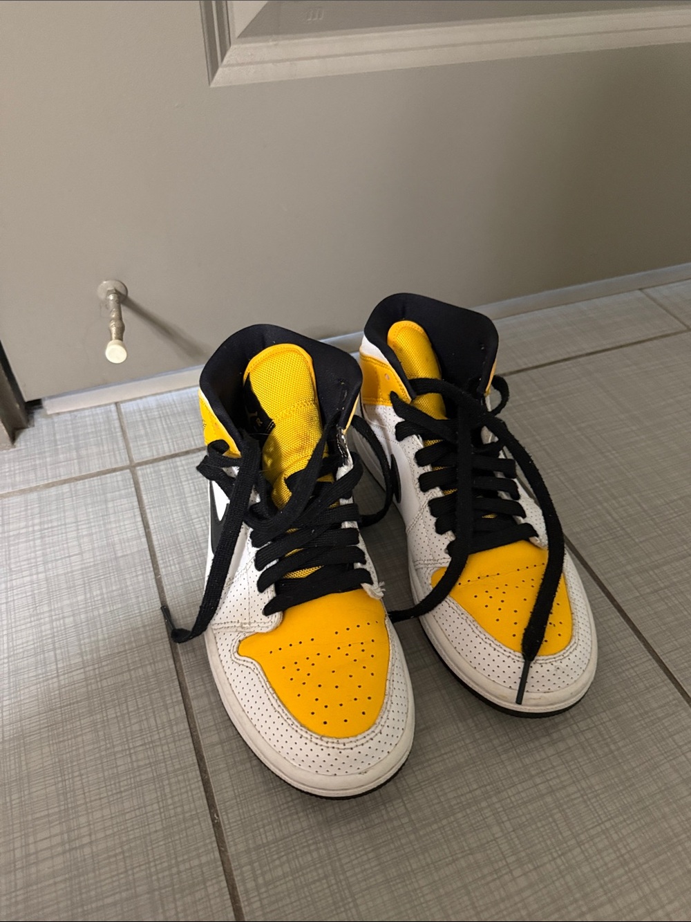 Jordan 1 Women Mid Sneakers in White, Yellow & Black - Perforated